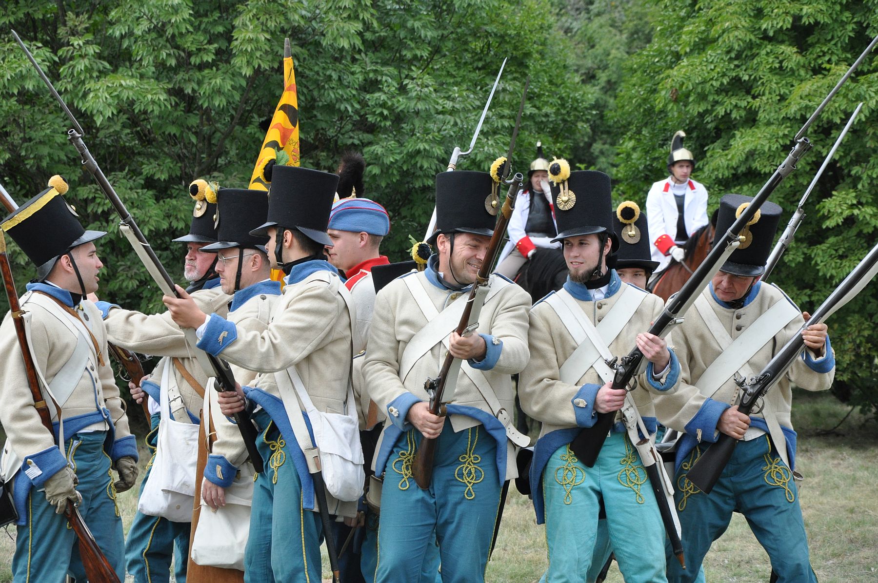 Csatatéri sokadalom Pákozdon
